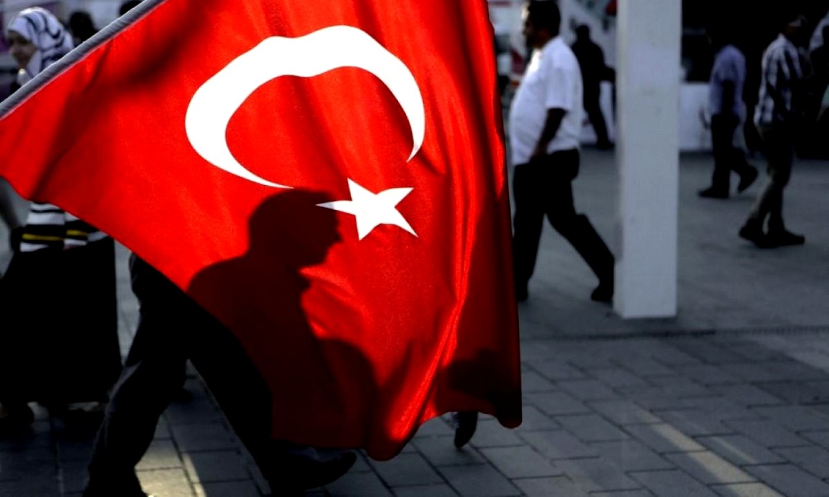 Oruc Reis-Συντηρεί την ένταση η Τουρκία: «Η Ελλάδα μας απειλεί!»
