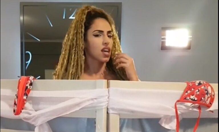 Για ποιον έμεινε… ολόγυμνη η Αναστασία Γιούσεφ; (vid+pics)