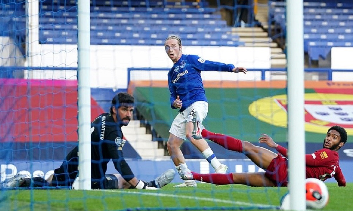 Έβερτον – Λίβερπουλ 0-0: Άσφαιρες στο ντέρμπι (vid)