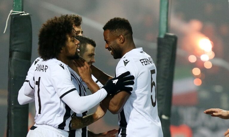 ΠΑΟΚ: «Βαρίδια» τα συμβόλαια των Μπίσεσβαρ, Βαρέλα