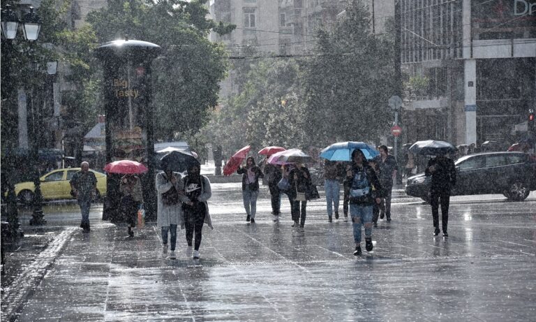 Καιρός: Έκτακτο δελτίο επιδείνωσης – Προετοιμαστείτε, έρχεται… χειμώνας! (vid)