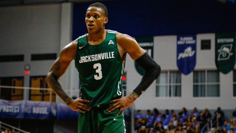 Λαύριο: Μια ανάσα από τον Ντέιβιντ Μπελ