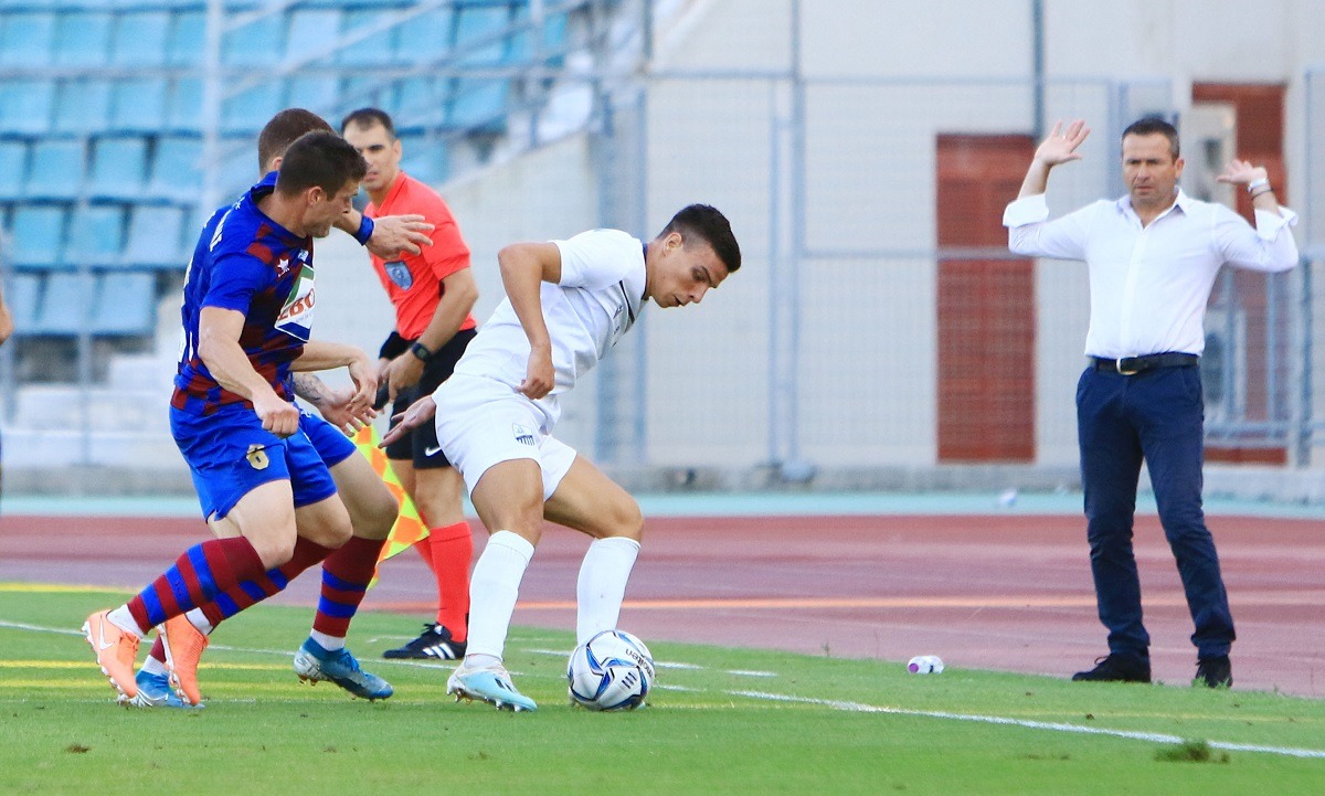 Βόλος – Λαμία 0-0: «Έκλαψε» το ποδόσφαιρο