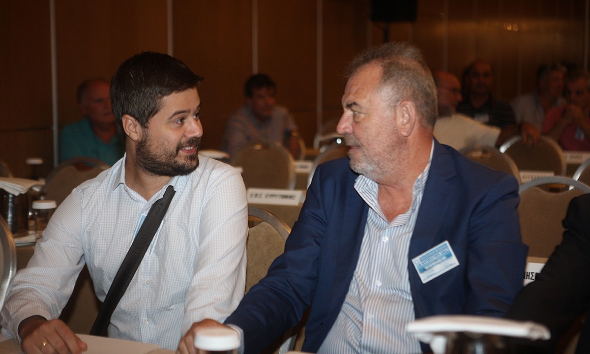 Αγραφιώτης σε Γκαγκάτση: «Μιλάτε εσείς που σας έπιασαν με το αρνί στην πλάτη;»