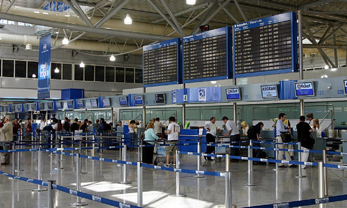 Άρση μέτρων: Σε δύο φάσεις η καραντίνα για τους επισκέπτες από το εξωτερικό τον Ιούνιο