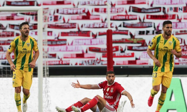 Πορτογαλία: Η Τοντέλα κράτησε ισόβαθμες Μπενφίκα, Πόρτο (vids)