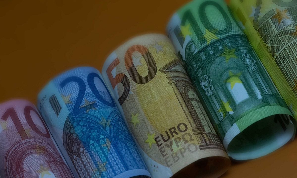 Επίδομα 534 ευρώ: Πότε πληρώνει