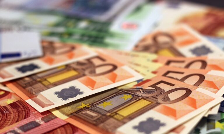 Επίδομα 534 ευρώ: Τότε θα πληρωθεί