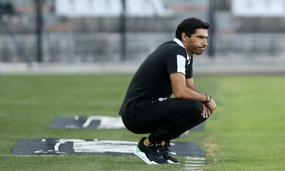 Φερέιρα: Μία μεγάλη επένδυση χωρίς βάσεις!