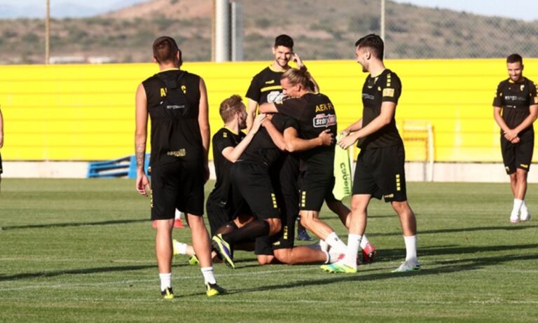 ΑΕΚ: Θλάση ο Αθανασιάδης