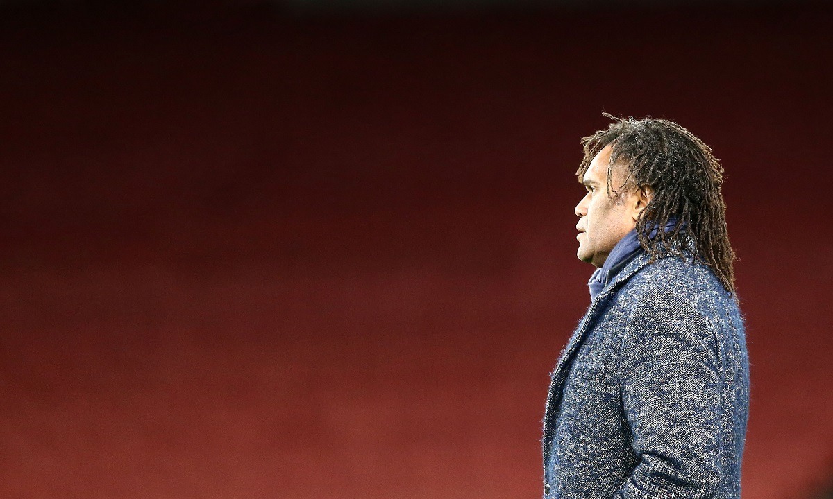 Ολυμπιακός: «Είδωλο ο Καρεμπέ σε μια χώρα που αντιμετώπισε τον παππού του ως κανίβαλο»