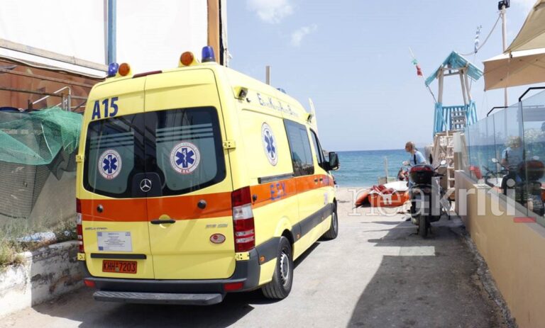 Καρτερός Ηρακλείου: Γυναίκα ανασύρθηκε από τη θάλασσα
