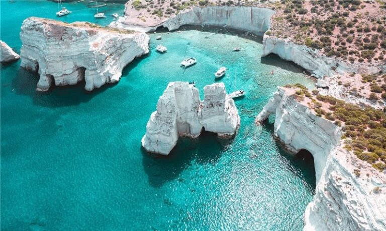 Τουρισμός – Tripadvisor: Στην Ελλάδα οι τρεις από τις δέκα ωραιότερες παραλίες της Ευρώπης