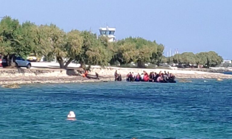 Λέσβος: Έφτασαν άλλοι 27 πρόσφυγες και μετανάστες