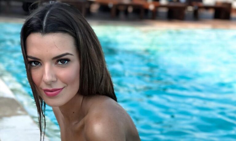 Νικολέτα Ράλλη: Εντυπωσιακή και… πληθωρική στη Ρώμη (pic)