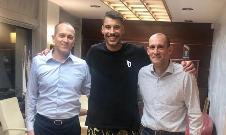 Επιβεβαίωση Sportime: Ανανέωσε ο Πρίντεζης με τον Ολυμπιακό