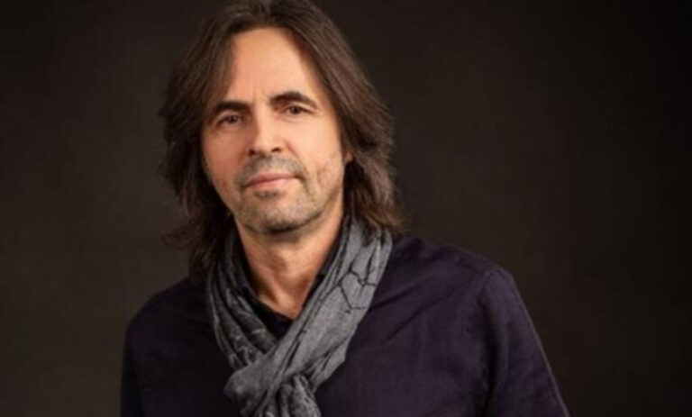 Βασίλης Λέκκας: «Όλο αυτό με τον κορονοϊό είναι εργαστηριακό κόλπο»