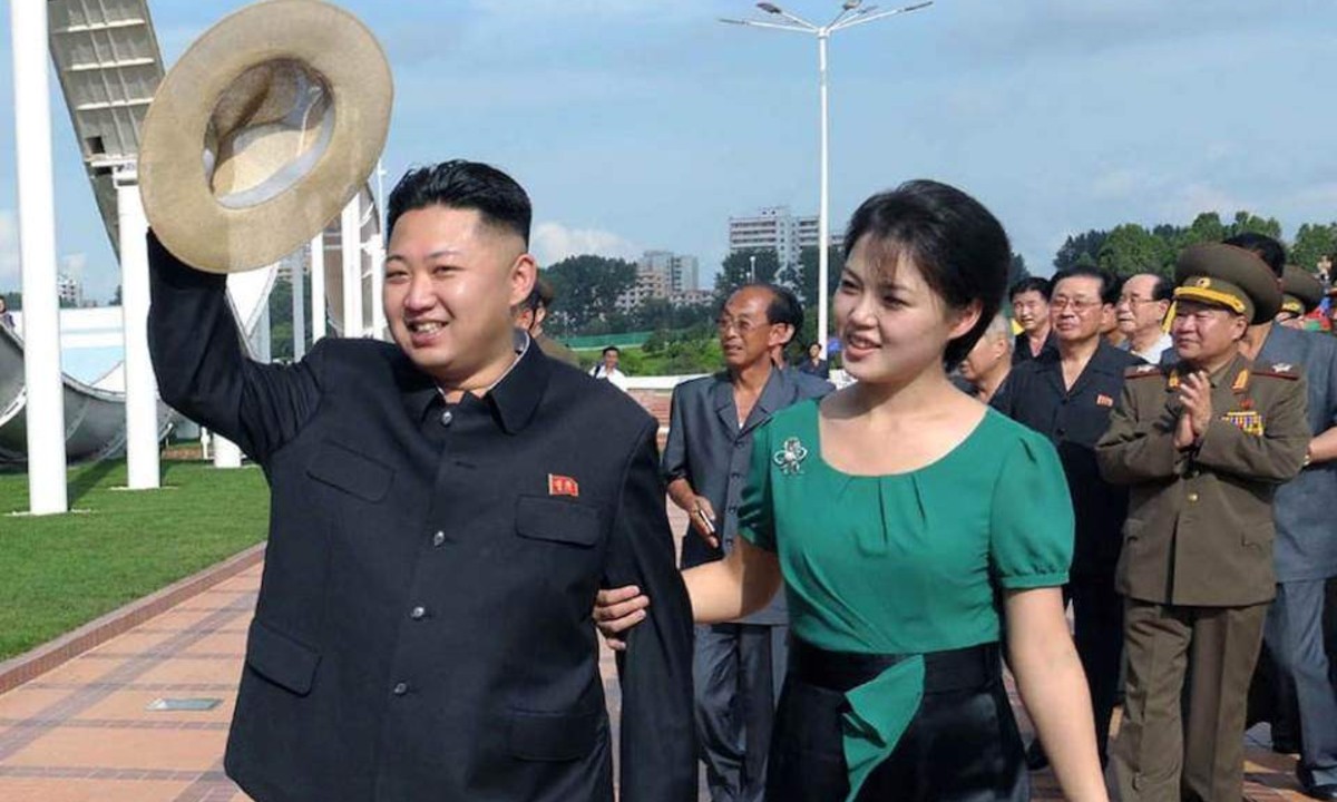 Κιμ Γιονγκ Ουν: Αυτές είναι οι «πρόστυχες» φωτογραφίες της συζύγου του (pics)