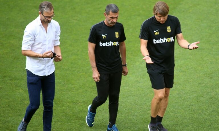 Χαριστέας: «Ο Καρυπίδης προσπαθεί να πετύχει διακανονισμό με του πρώην παίκτες» (vid)