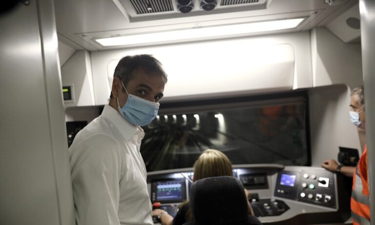 Μητσοτάκης για τους τρεις νέους σταθμούς μετρό:  «Το είπαμε, το κάναμε, προτιμούμε να μιλάνε τα έργα μας»