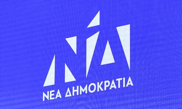 Πέτσας κατά ΣΥΡΙΖΑ: «Κάνει μικροπολιτική με την Αγιά Σοφιά – Επικίνδυνος ο πανικός τους»