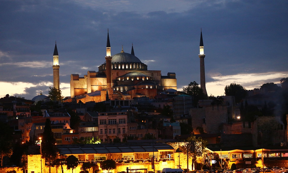 Αγία Σοφία: Οι Τούρκοι κάνουν νέο μουσείο και μεταφέρουν εκεί εικόνες και χριστιανικά αντικείμενα