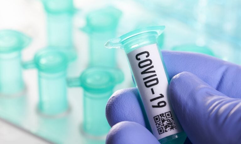 Γιαννιτσά: Συναγερμός σε εργοστάσιο, βρέθηκαν 35 κρούσματα κορονοϊού