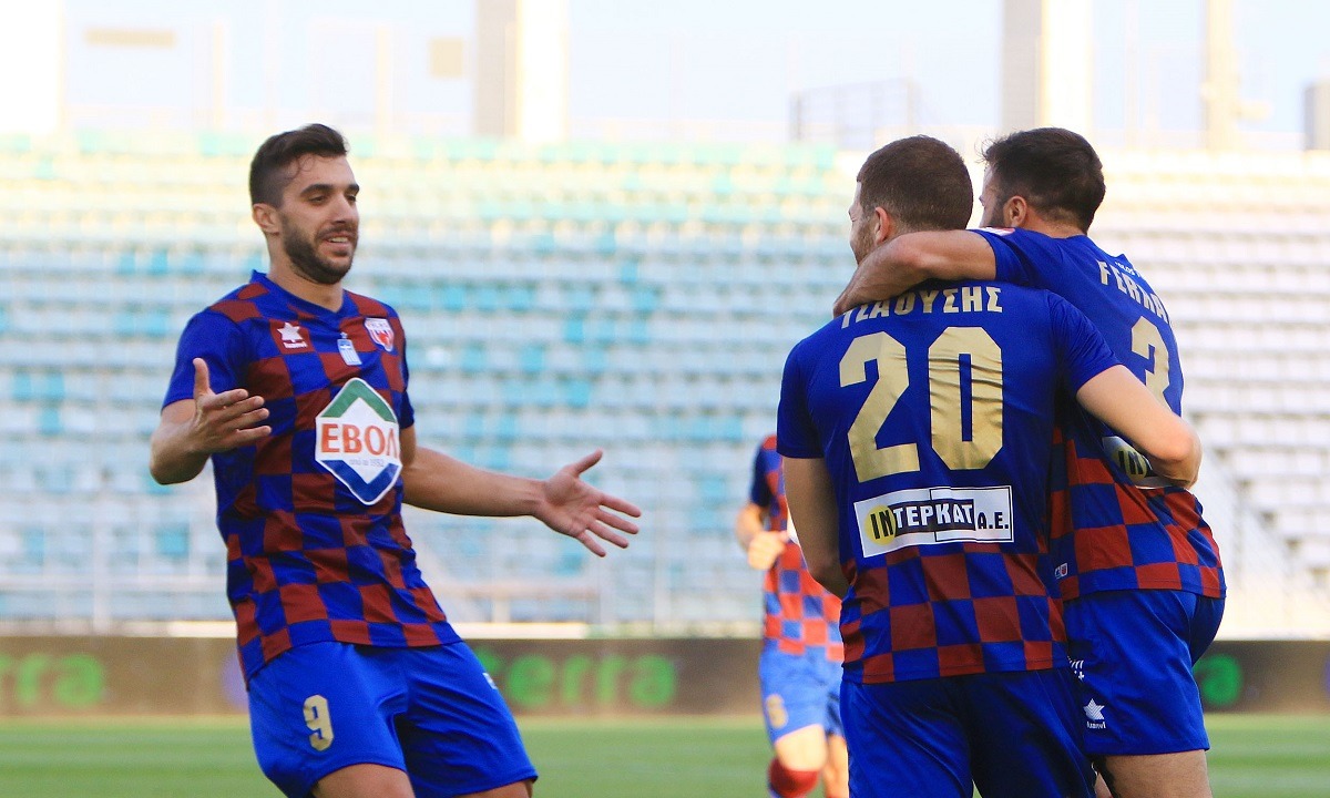 Βασίλης Μάντζης: Άνεργος για… λίγο!