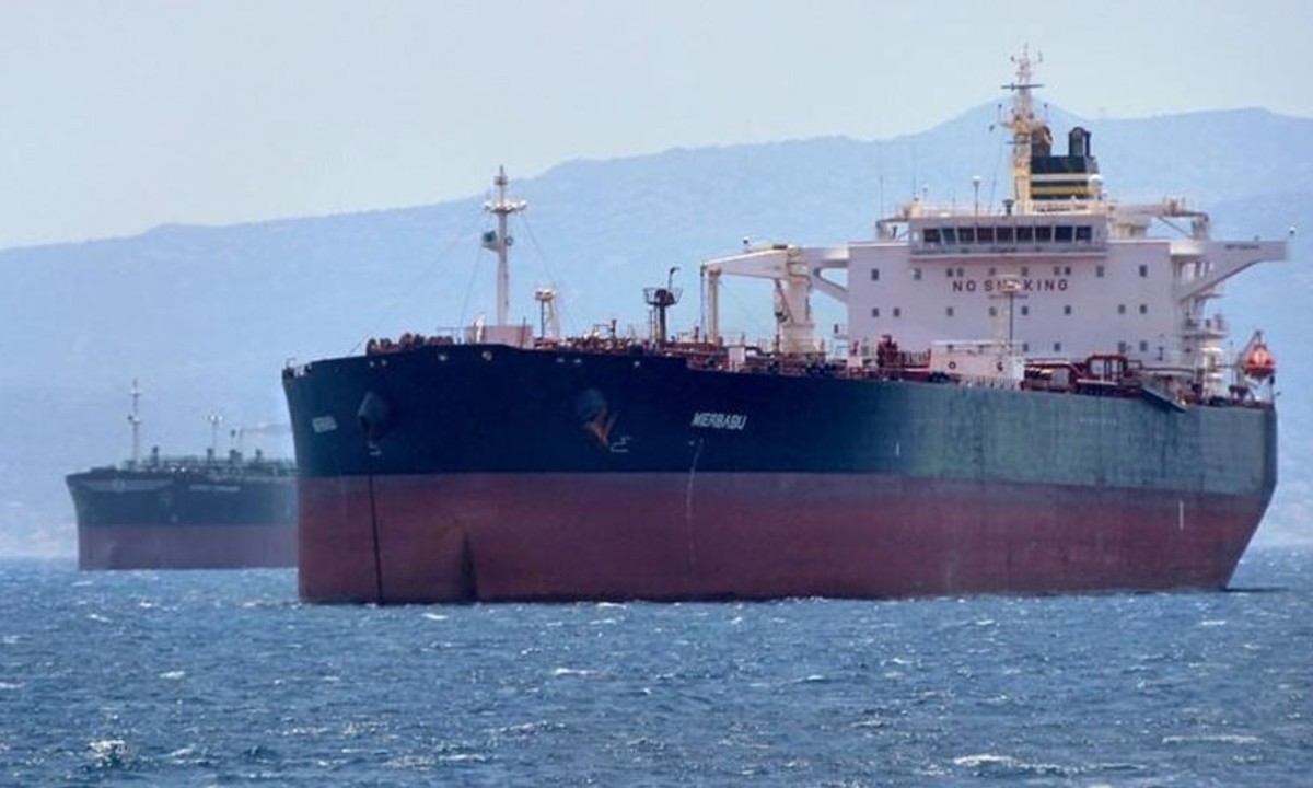 Κορονοϊός: Αυτό είναι το πλοίο με τα 16 κρούσματα στον Πειραιά