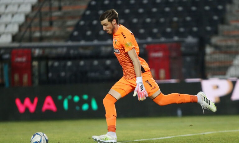 Daily Mail: «Η ΑΕΚ ζήτησε 5,5 εκατ. ευρώ για τον Μπάρκα»