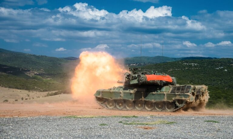 Ελληνικός Στρατός: 10 δισ. ευρώ για εξοπλιστικά – Δείτε τι θα αγοράσουμε (vid)
