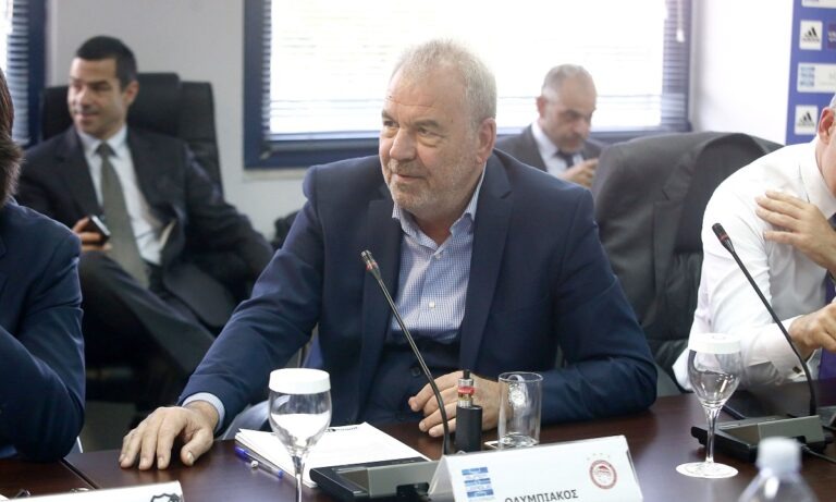 Ολυμπιακός: Απέσυρε την εμπιστοσύνη του στον Κλάτενμπεργκ