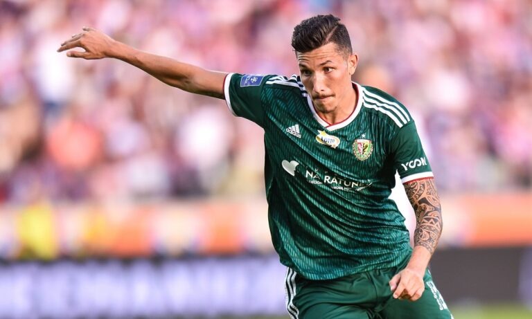 ΑΕΚ: «Πρόταση 500.000 ευρώ για τον Εσπόσιτο» (vid)