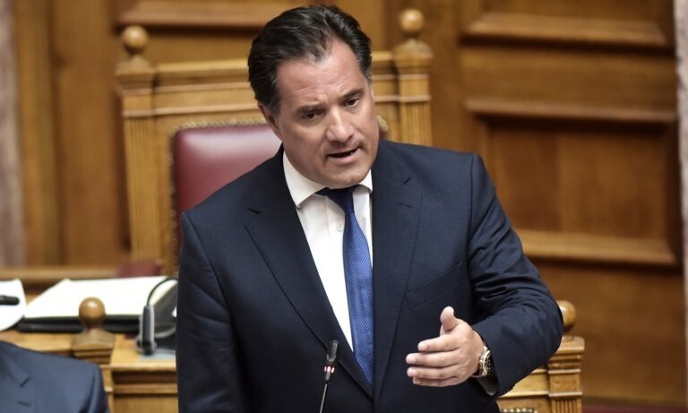 Γεωργιάδης: «Σκληρά μέτρα εντοπισμού και περιορισμού της κυκλοφορίας αν…» (vids)