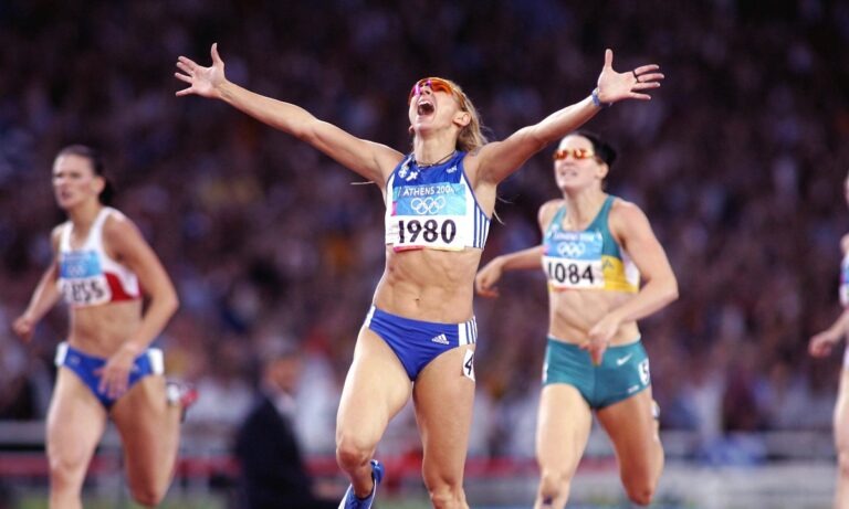 25 Αυγούστου: Η Φανή Χαλκιά γίνεται «χρυσή» στην Αθήνα (vid)