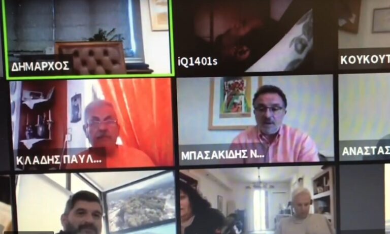 Καλαμάτα: Πρόεδρος Kοινότητας κοιμήθηκε κατά τη διάρκεια του Δημοτικού Συμβουλίου! (vid)