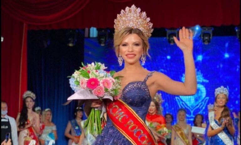 Αυτή είναι η πιο όμορφη μαμά της Ρωσίας – Δείτε και τις υπόλοιπες (Pics)