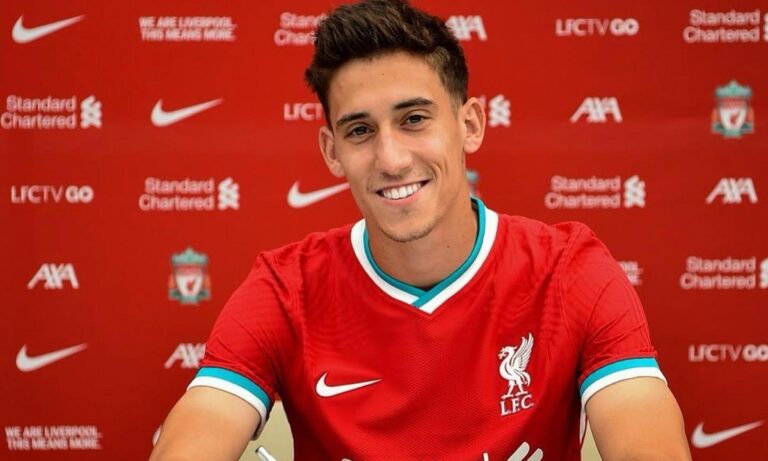 Κώστας Τσιμίκας: «Δεν το πίστευα ότι θα πάω στην καλύτερη ομάδα του κόσμου!» (vid)