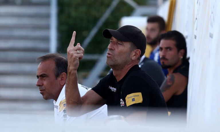 Καρέρα: «Με ανησυχεί η συνολική εικόνα της ΑΕΚ -Υπολογίζω τον Μπακάκη»