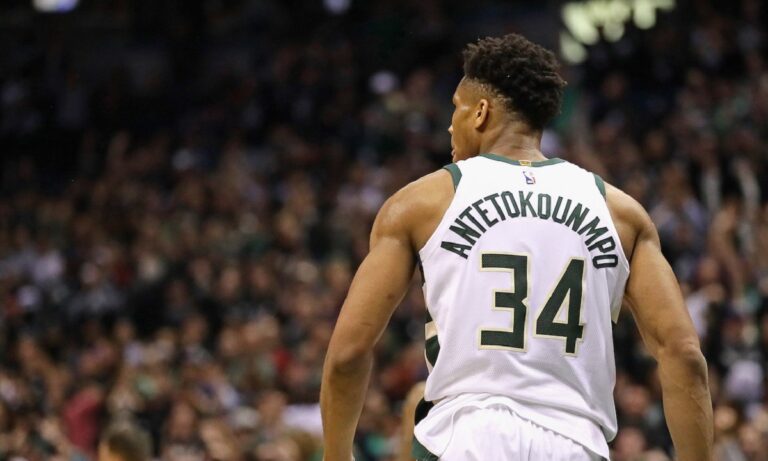 Ο Αντετοκούνμπο δημιουργεί το μεγαλύτερο legacy έξω απ’ το γήπεδο