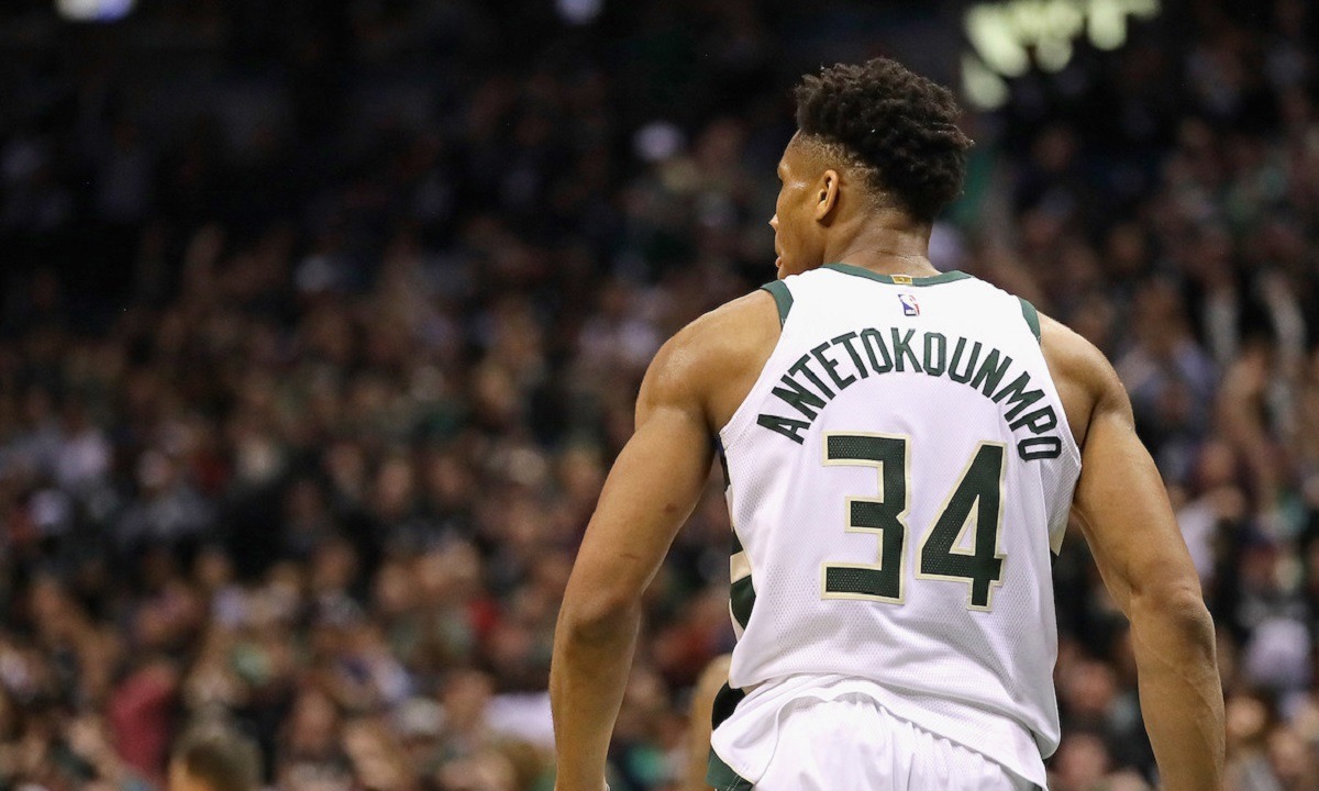 Ο Αντετοκούνμπο δημιουργεί το μεγαλύτερο legacy έξω απ’ το γήπεδο