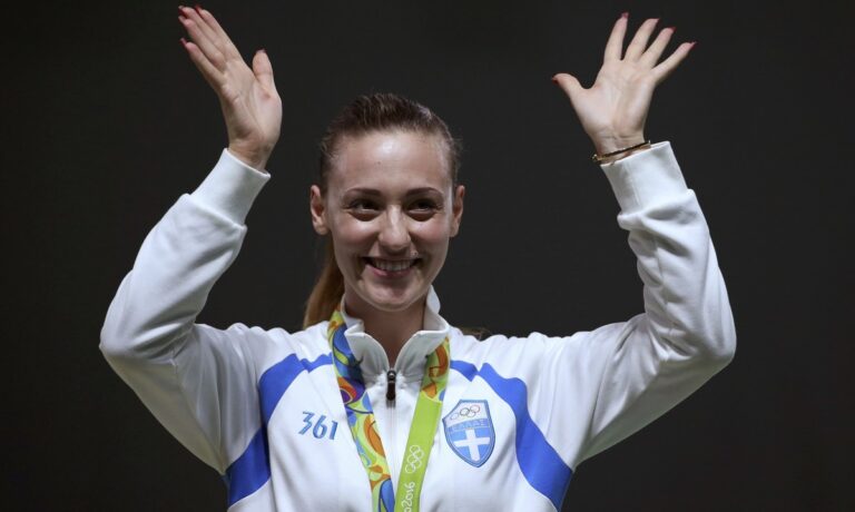 Ρίο 2016: Η Κορακάκη σπάει την «κατάρα» (vid)