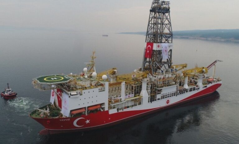 Bloomberg: H Τουρκία προκαλεί την ΕΕ με νέες γεωτρήσεις στις ακτές της Κύπρου