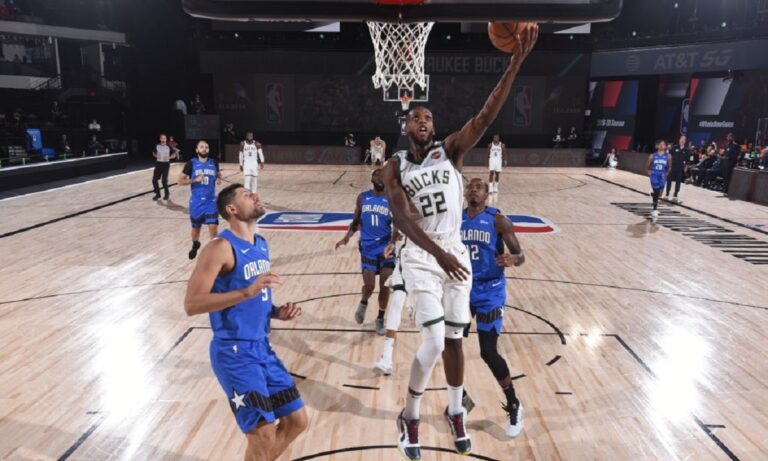 Μπακς- Μάτζικ 90-79 (3η περίοδος): Τυπική διαδικασία (Vid)