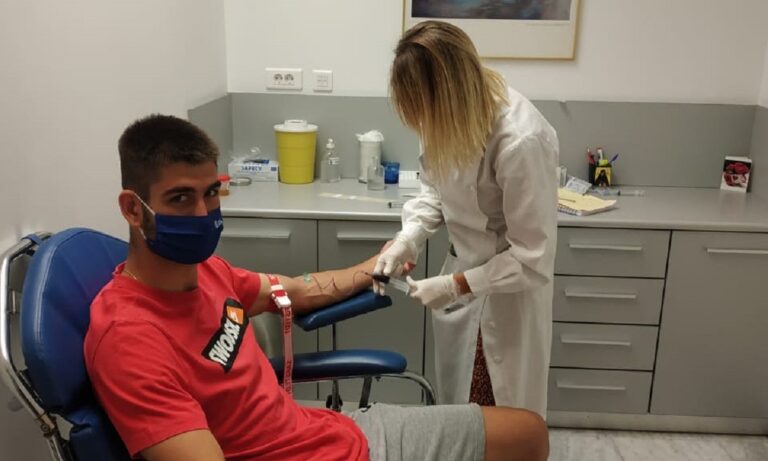 Περιστέρι: Καρδιολογικές και αιματολογικές εξετάσεις (pics)