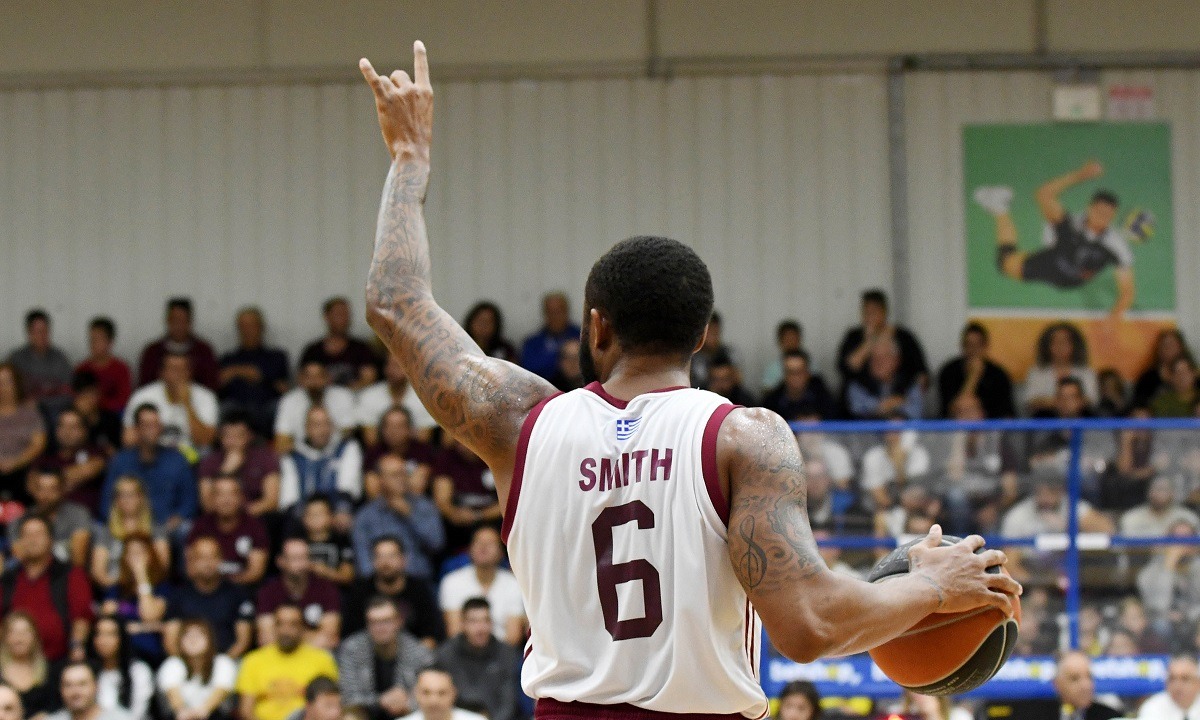 Κι επίσημα Λαρισαίος ο Τζέρι Σμιθ (Vid)