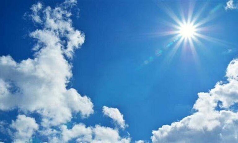 Καιρός (Παρασκευή 28/08): Έντονη ηλιοφάνεια και δυνατοί βοριάδες (vid)