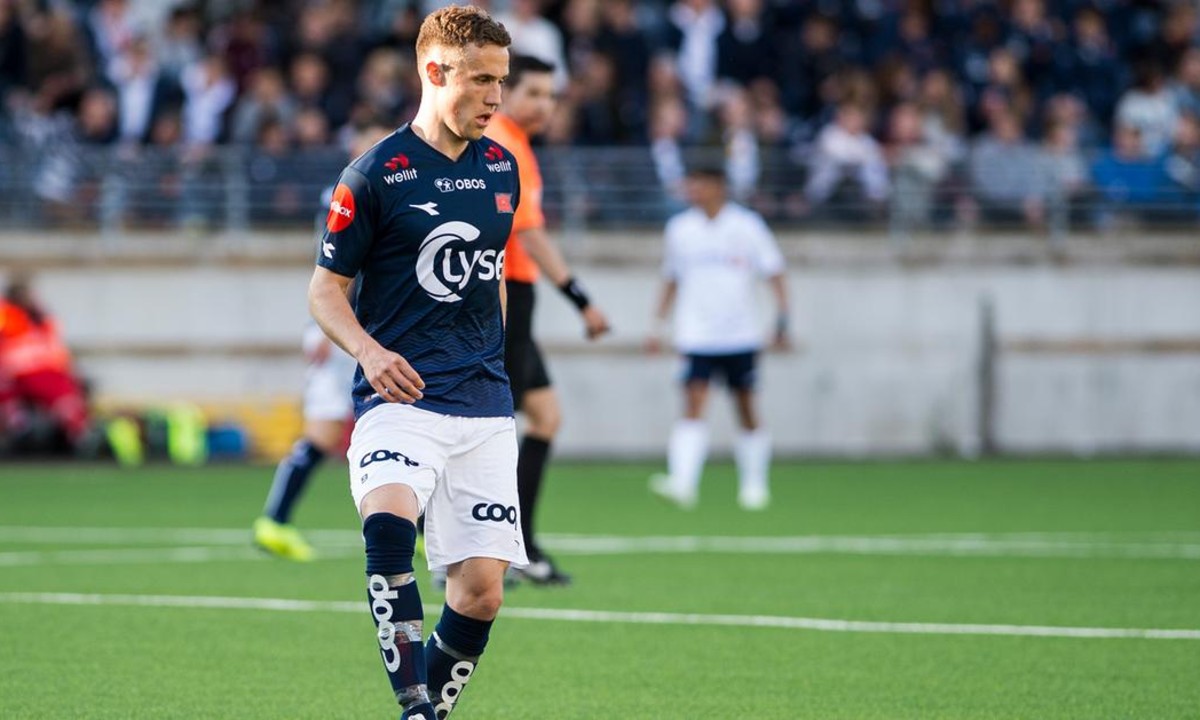 Άντριαν Νίλσεν Περέιρα: Στάση αναμονής από τον πατέρα του για ΠΑΟΚ