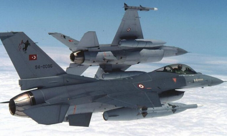 Ελληνοτουρκικά: Τουρκικό F-16 «στο χαντάκι» μετά από αερομαχία με ελληνικά μαχητικά