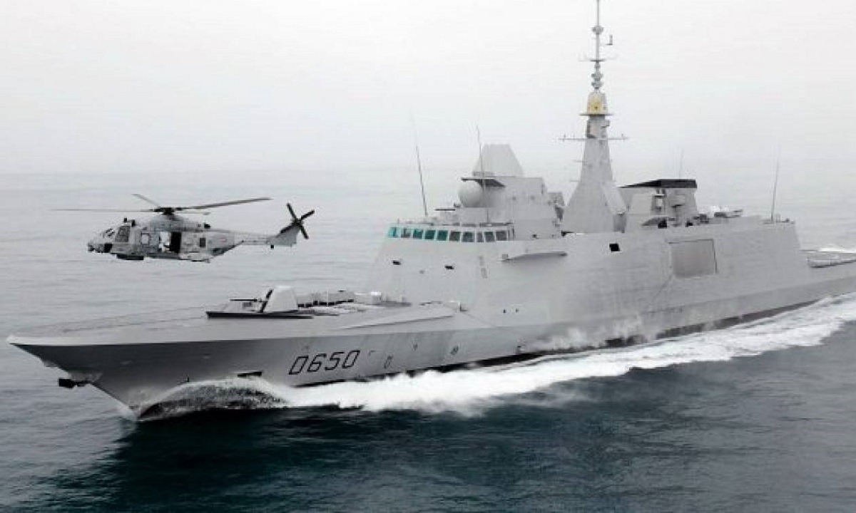 Μακρόν: Δανείζει δύο φρεγάτες στην Ελλάδα για να πολεμήσουμε την Τουρκία